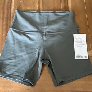 Lululemon Align 6’ Shorts